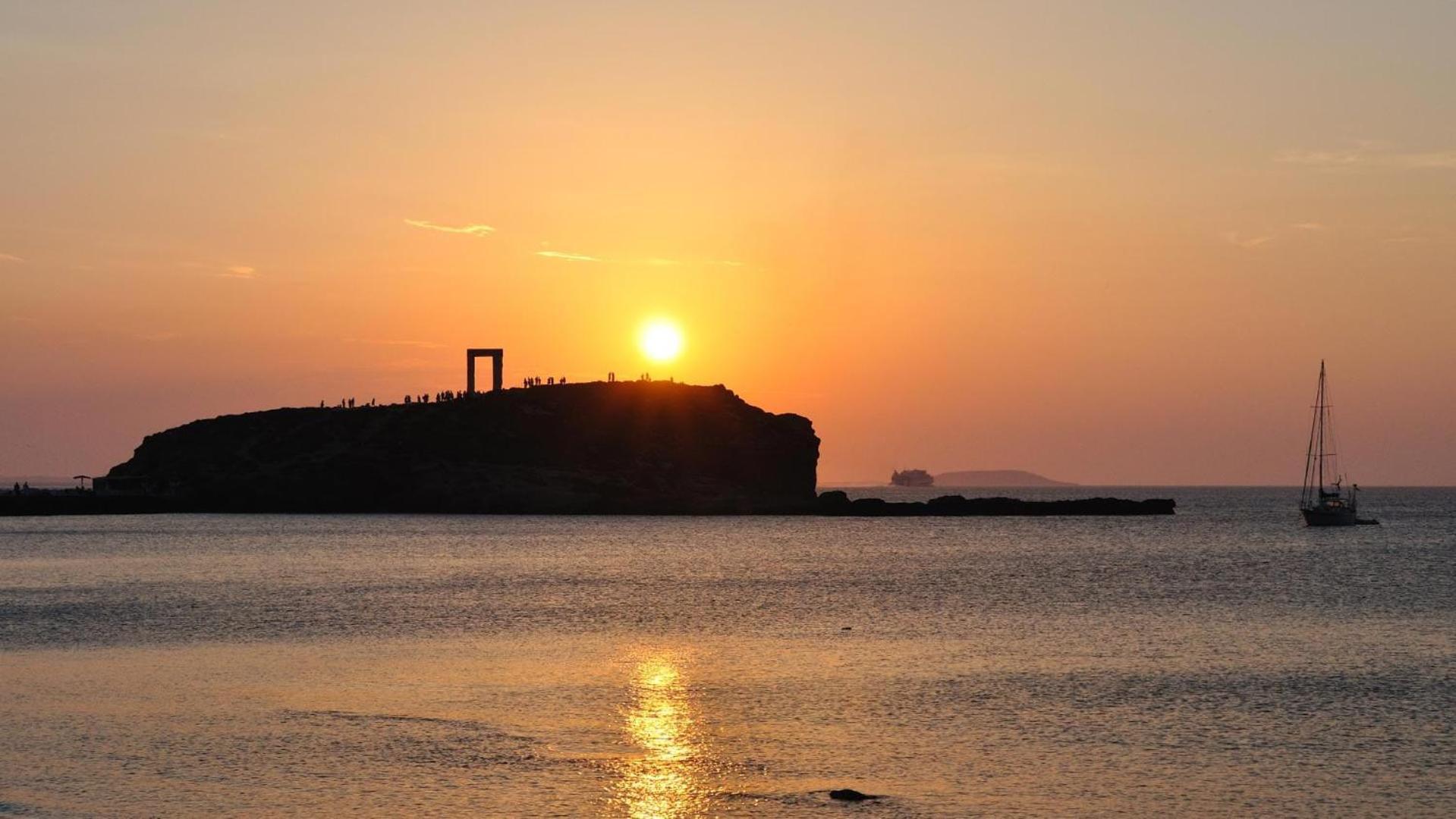 Legato Spa Suites Naxos City Esterno foto